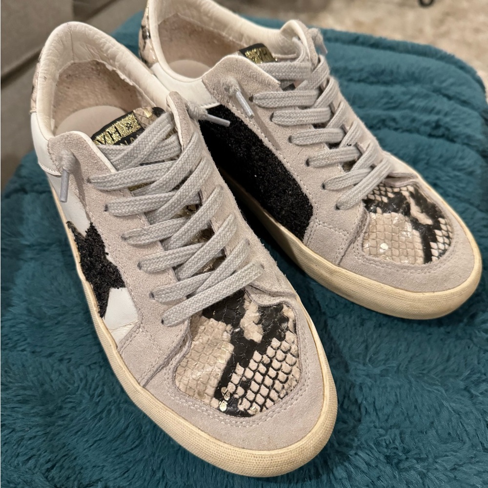 Women’s Vintage Havana Black and Tan  Snake-print and Glitter Casual Shoes